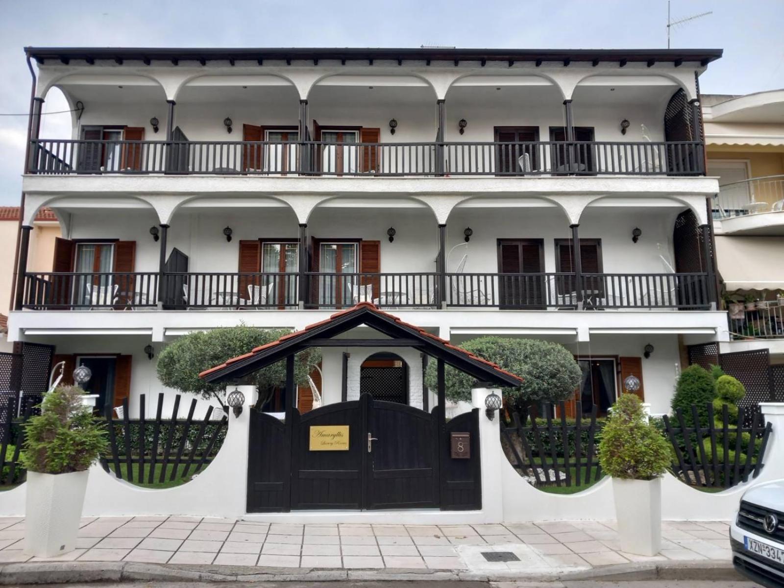 Amaryllis Luxury Rooms Platamonas Exteriör bild