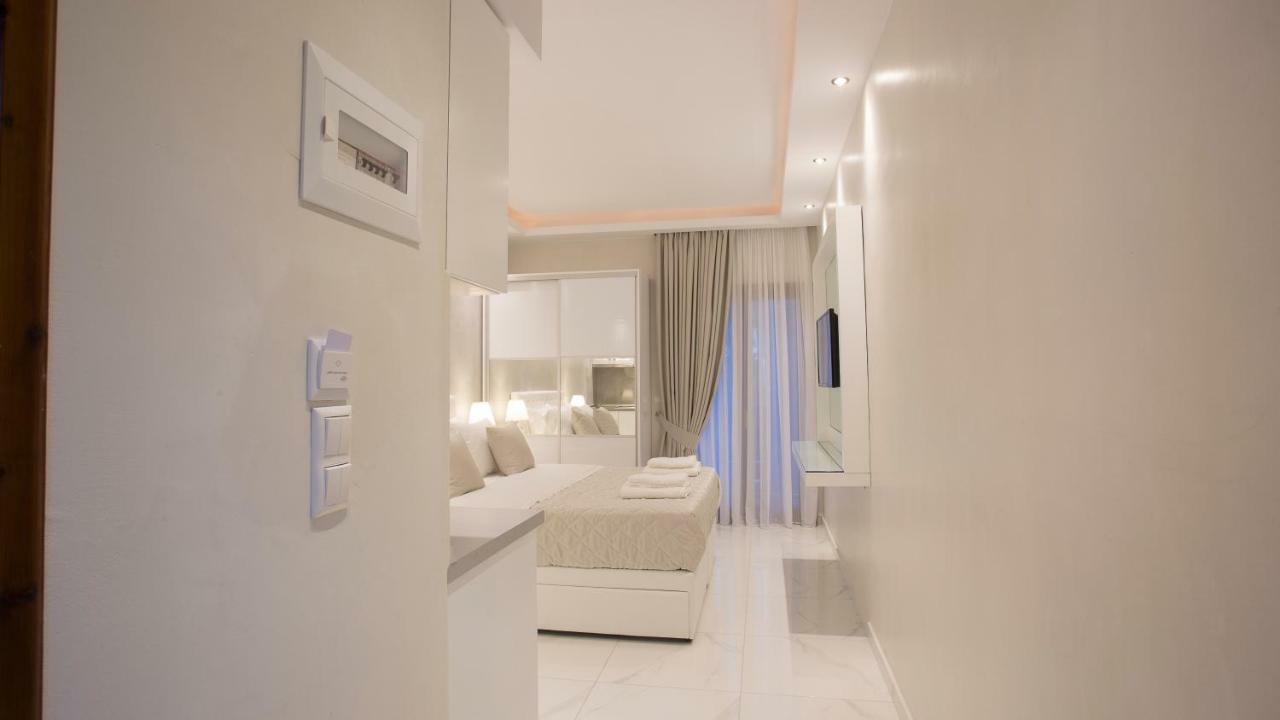 Amaryllis Luxury Rooms Platamonas Exteriör bild