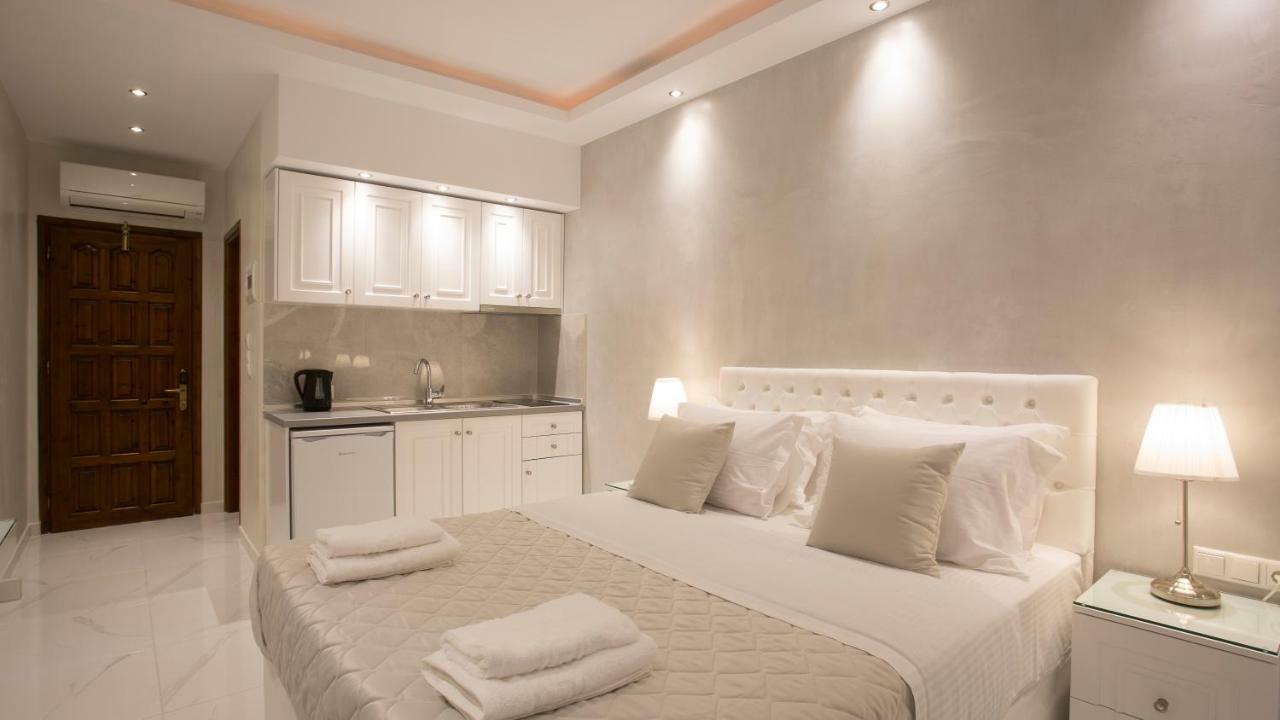 Amaryllis Luxury Rooms Platamonas Exteriör bild
